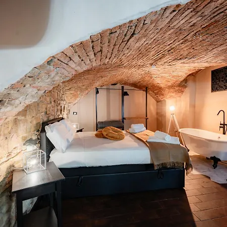 Secret Apartament *